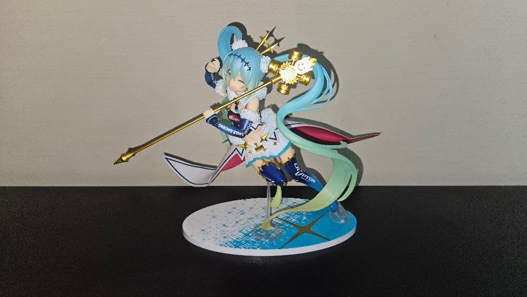 レーシングミク2018ver. 1/7スケールフィギュア かんざきひろ
