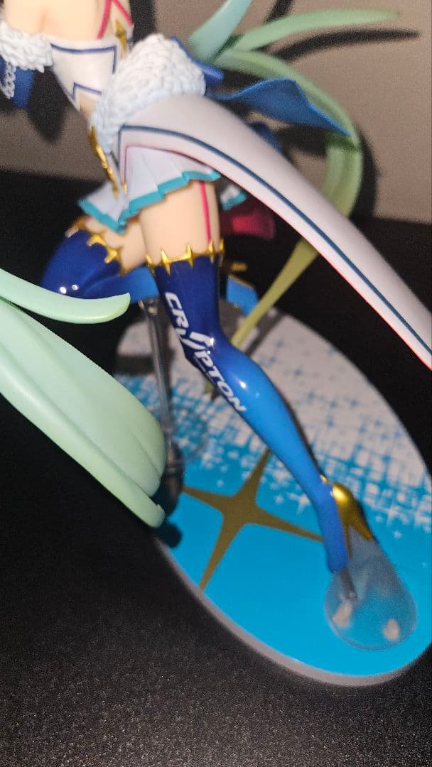 レーシングミク2018ver. 1/7スケールフィギュア かんざきひろ