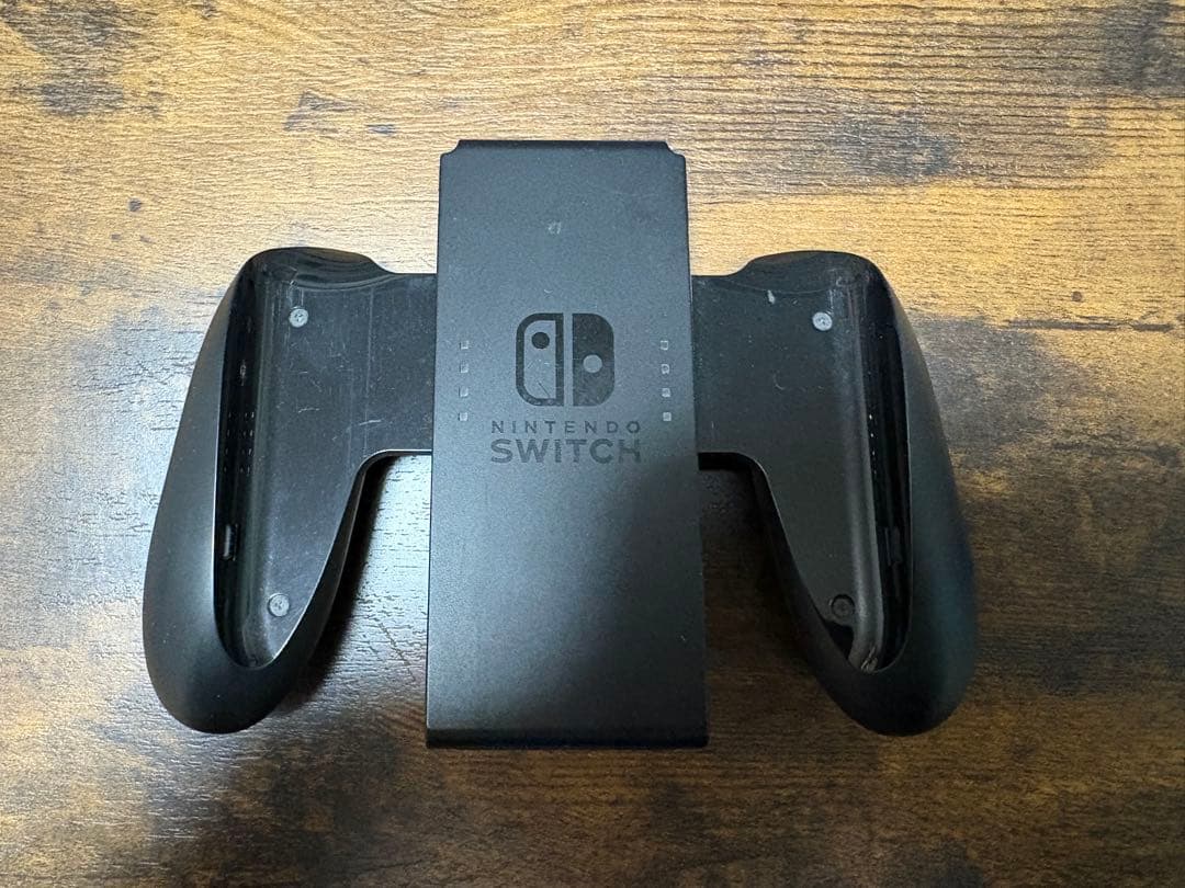 Nintendo Switch 本体+付属品（SDカードおまけ付き）