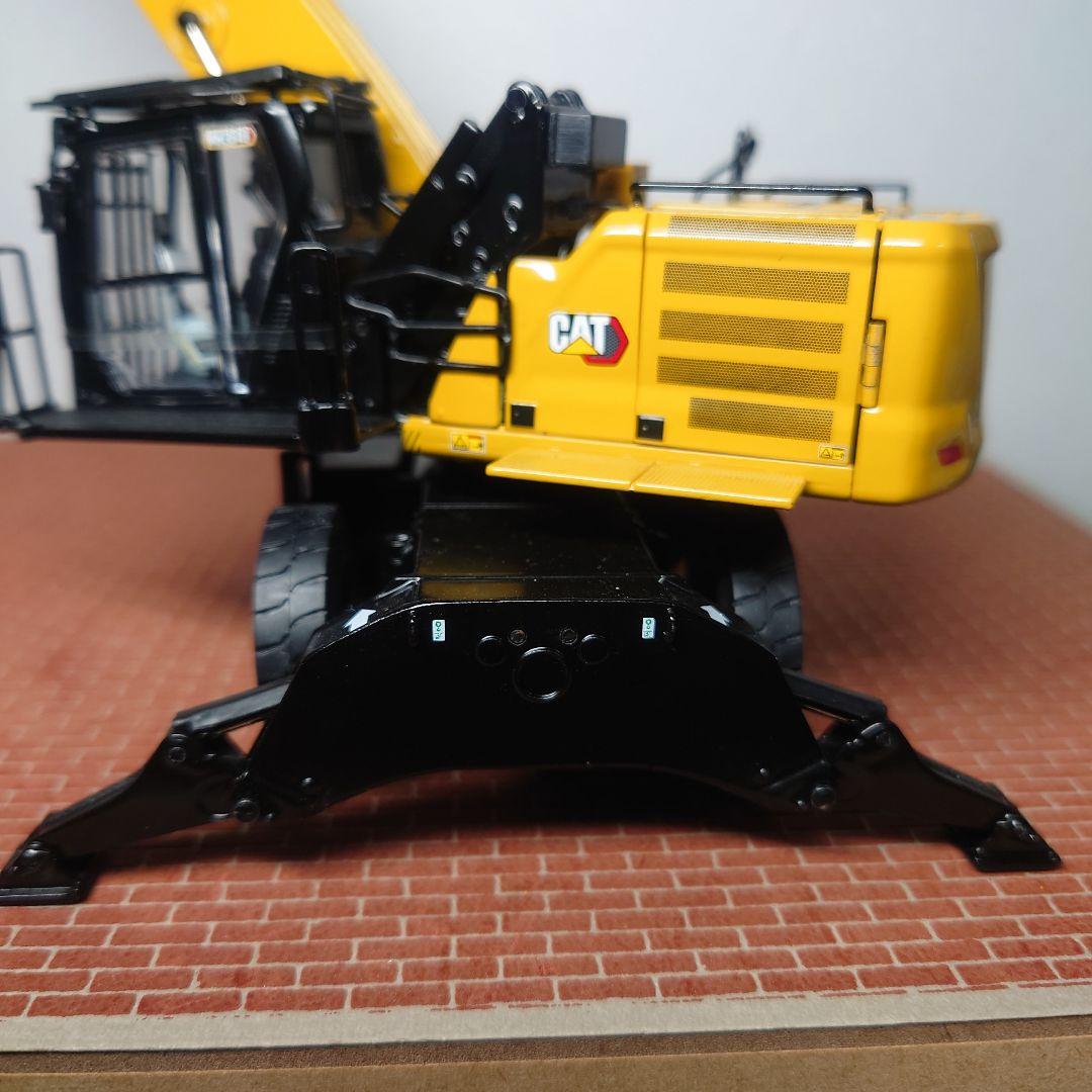 CAT MH3040 ホイール式マテリアルハンドラー(1/50) キャタピラー