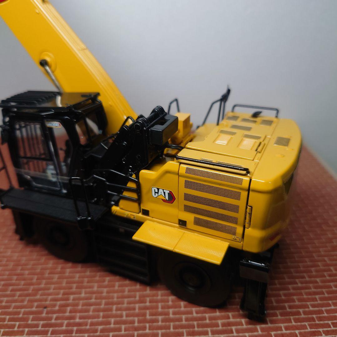 CAT MH3040 ホイール式マテリアルハンドラー(1/50) キャタピラー