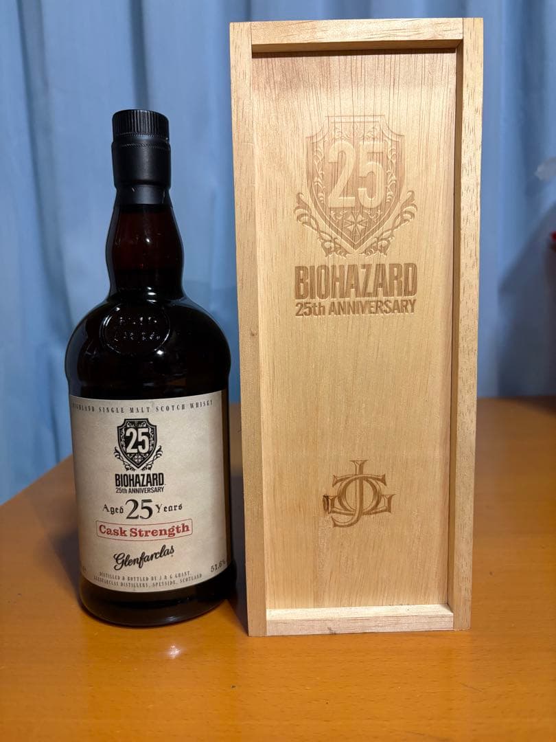 Glenfarclas 25年 カスクストレングス バイオハザード25周年 限定