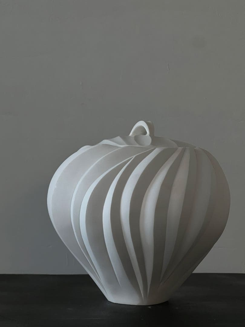 高橋奈己 『 白磁水指 』H.185 x W.200mm ／茶道具 人気陶芸家