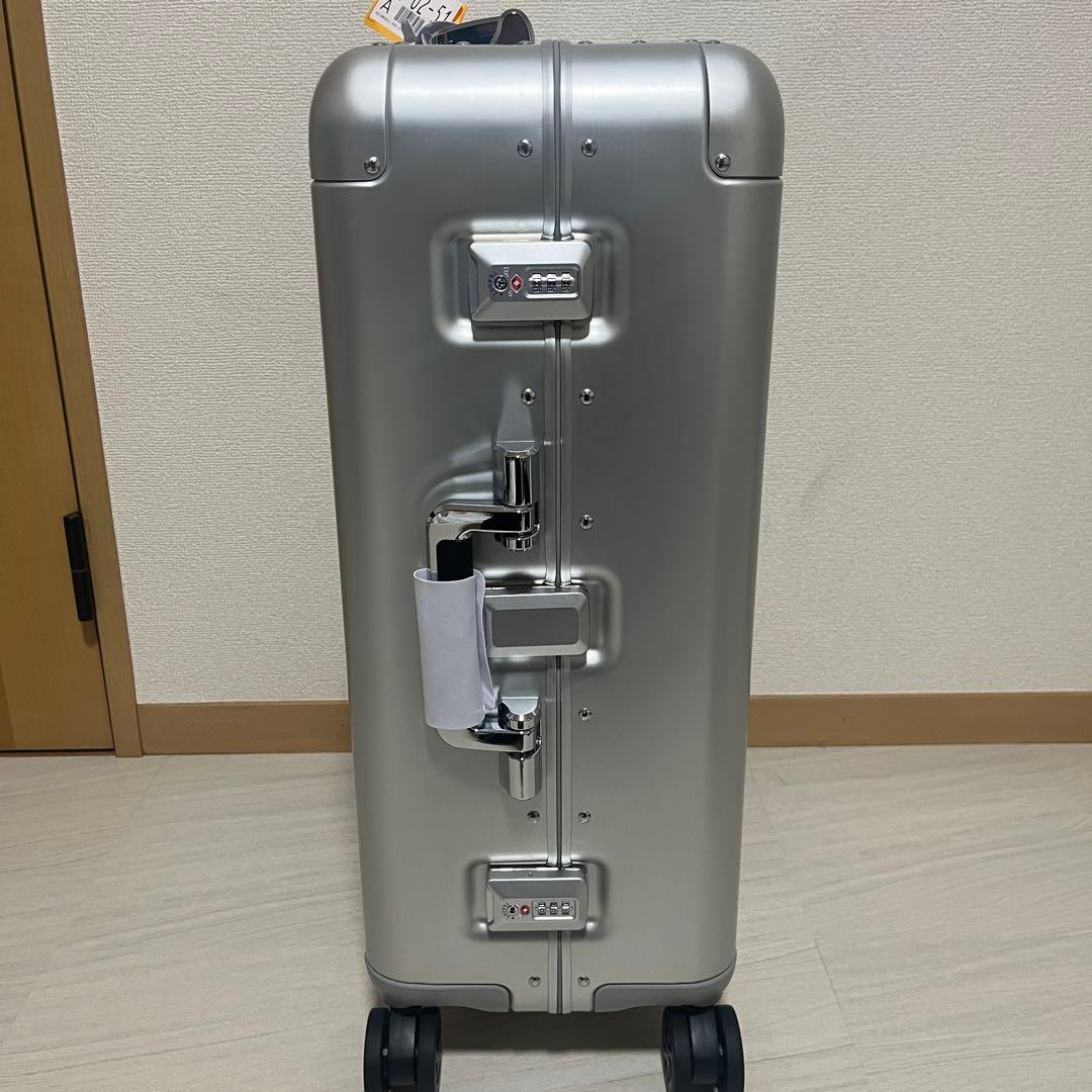 バッグ ZOROHALLIBURTON Classic Aluminum 3.0 59L