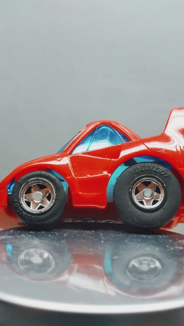 チョロQ No.023 フェラーリ レッド ブルーウィンドー