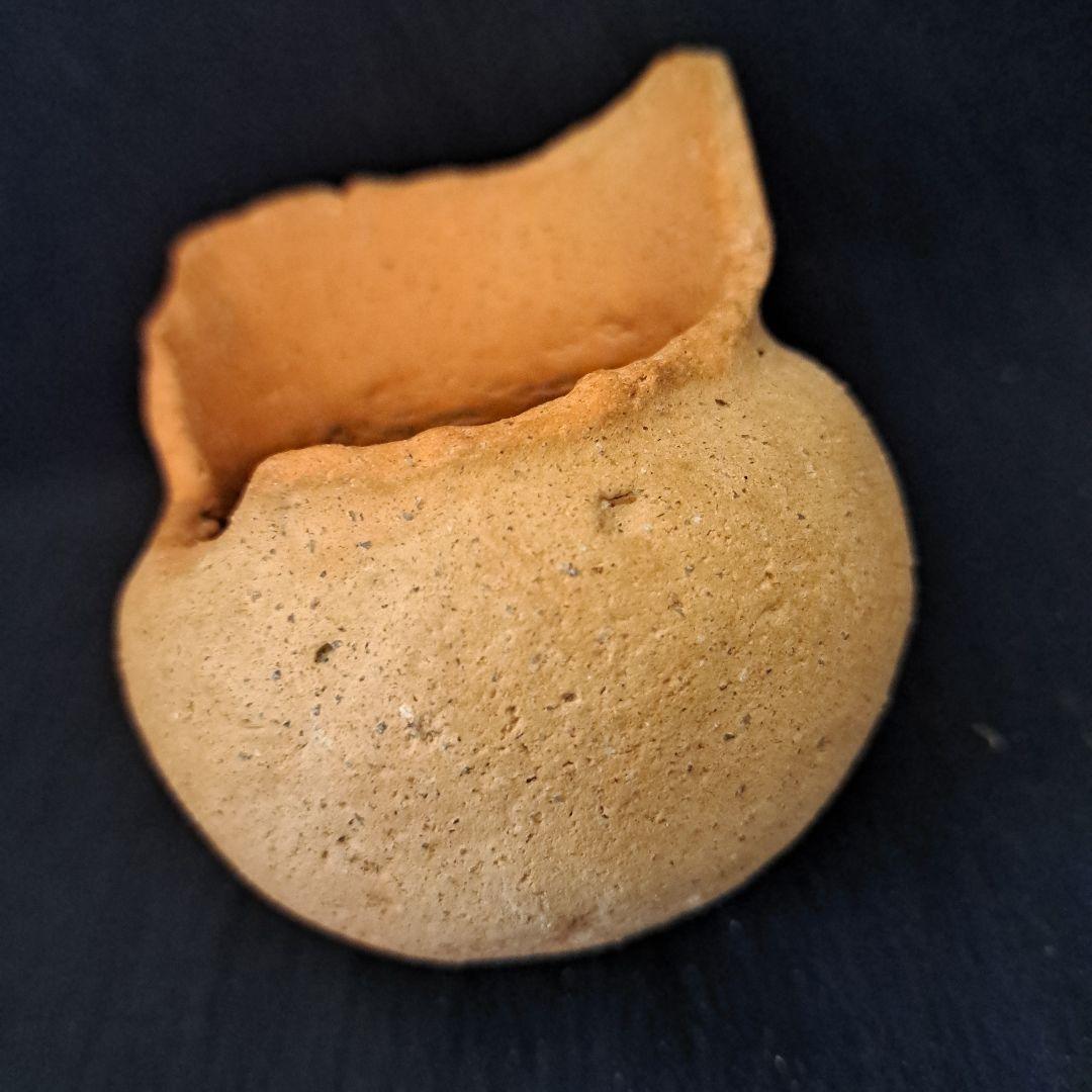 「弥生土器に花を活ける①」 弥生種壺-祭器(直径8.5cm) 2客セット 骨董ア