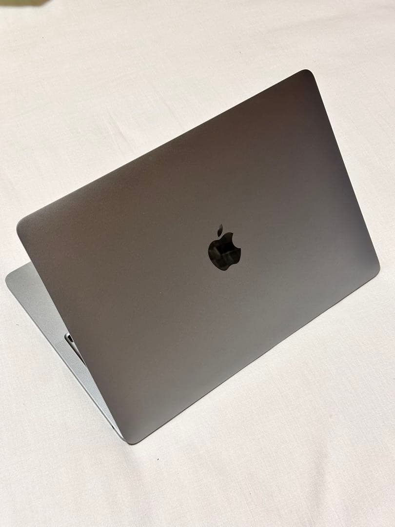 MacBook Pro 2022/M2/13インチ/スペースグレイ