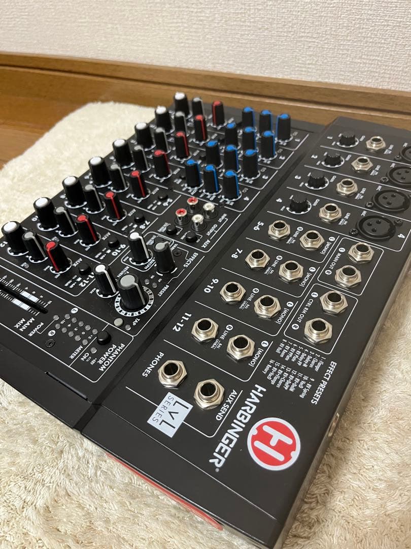 HARBINGER 12チャンネルミキサー