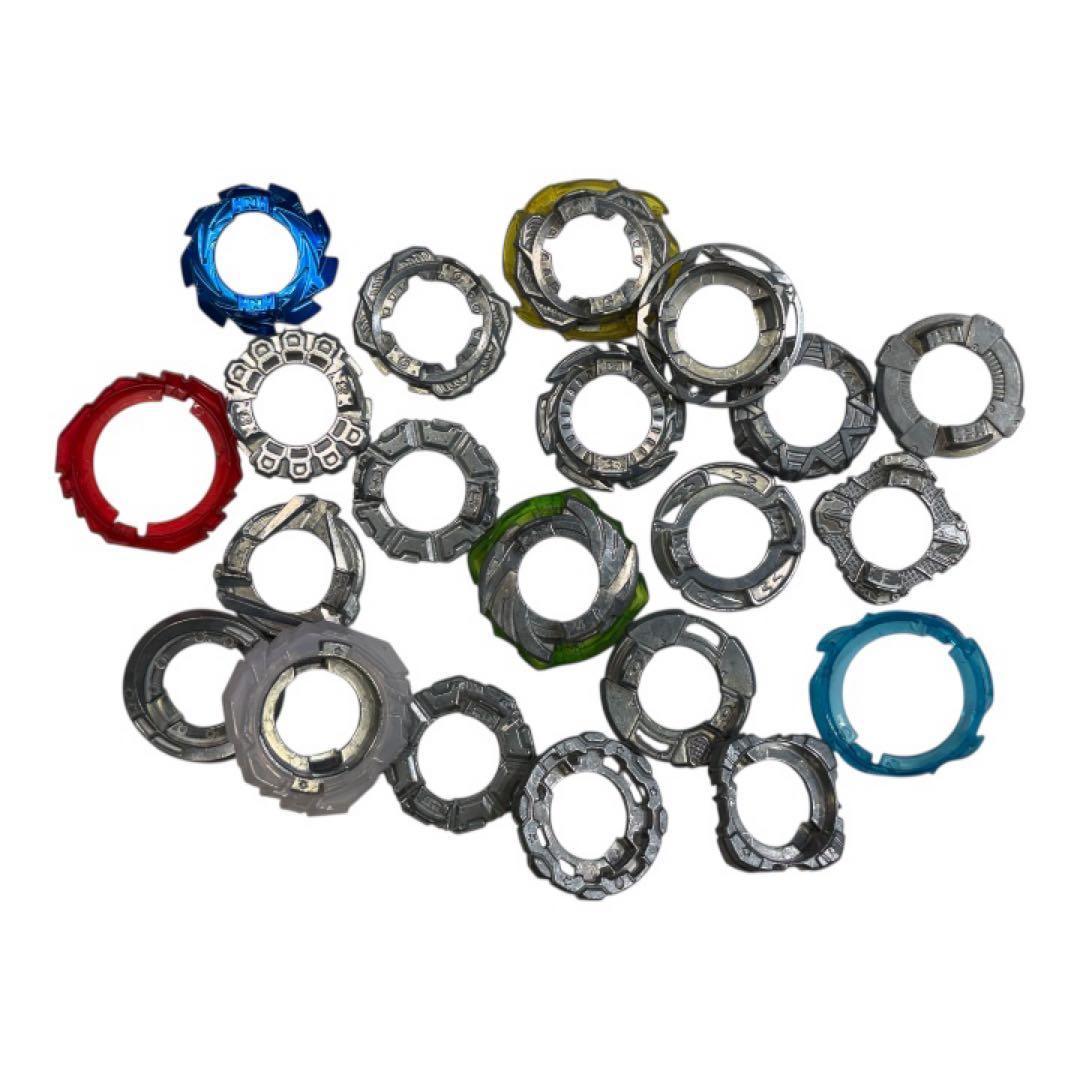 ベイブレードバーストまとめ売り　本体、ケース、ベイロガープラス他　sh15L