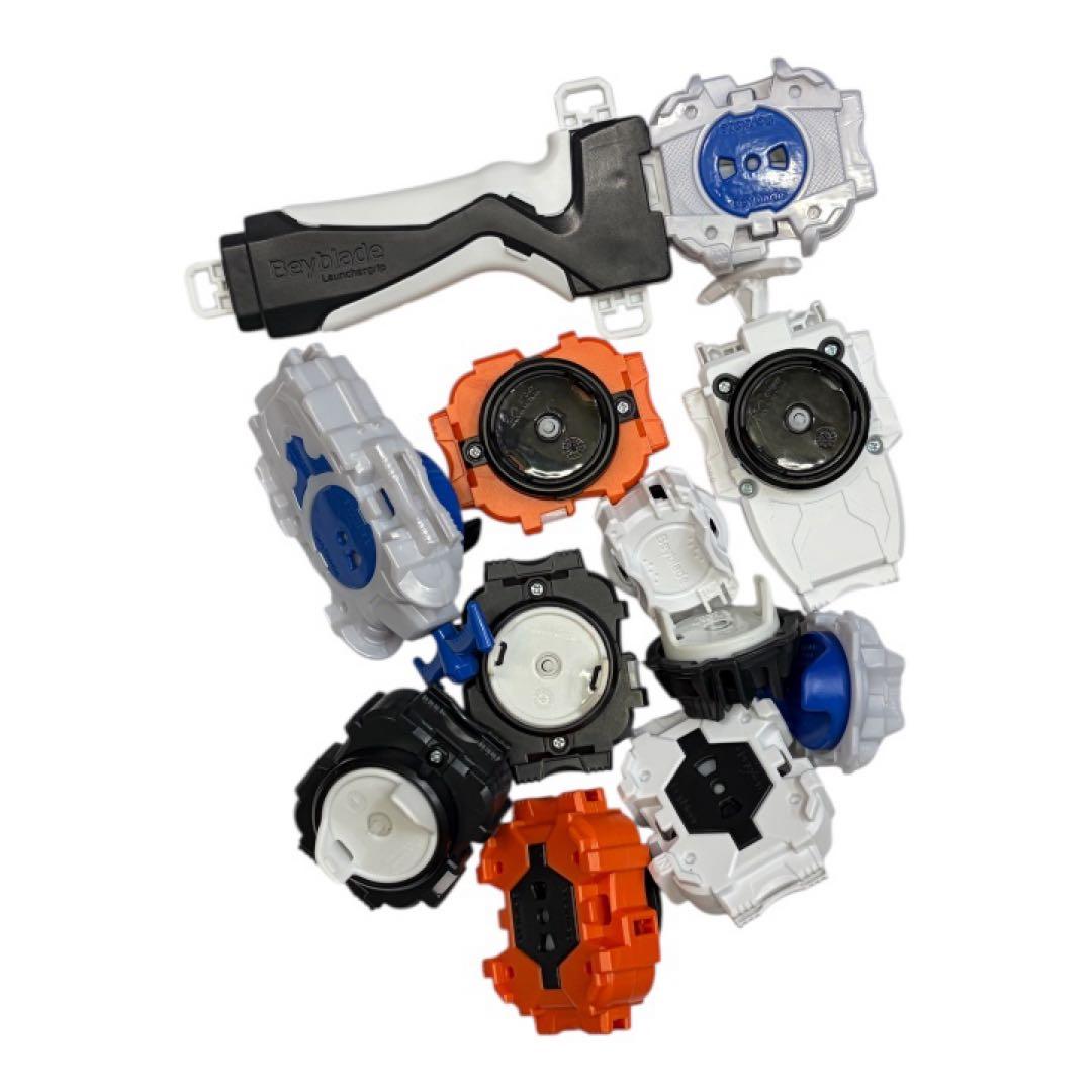 ベイブレードバーストまとめ売り　本体、ケース、ベイロガープラス他　sh15L