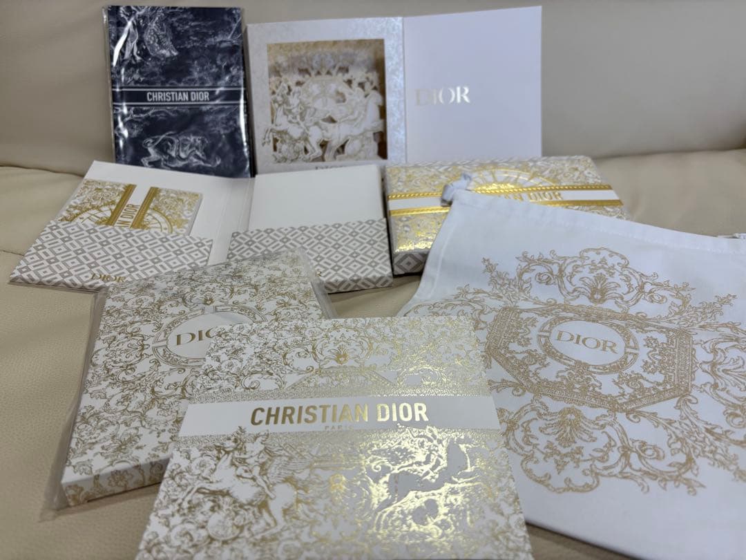 最終価格4/13(日)20:00までdior ノベルティ 纏めて出品　57品✨