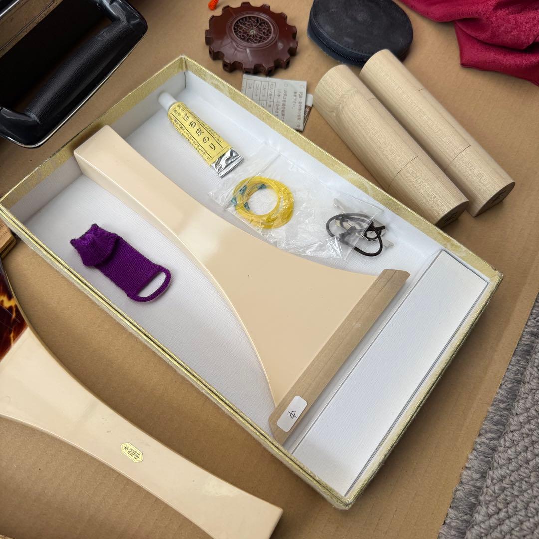 三味線　バチ　三絃駒　ハードケース 　和楽器　弦楽器