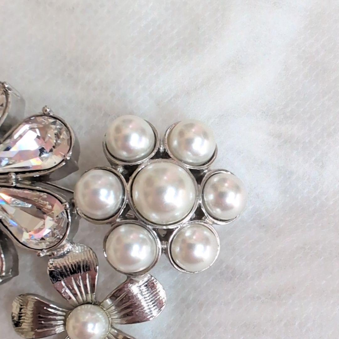 未使用級✨ルネ クリスタルフラワーブローチ パール ビジュー パール シルバー
