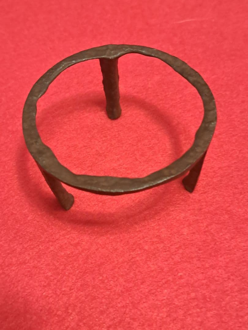 112-2 茶道具　五徳　風炉