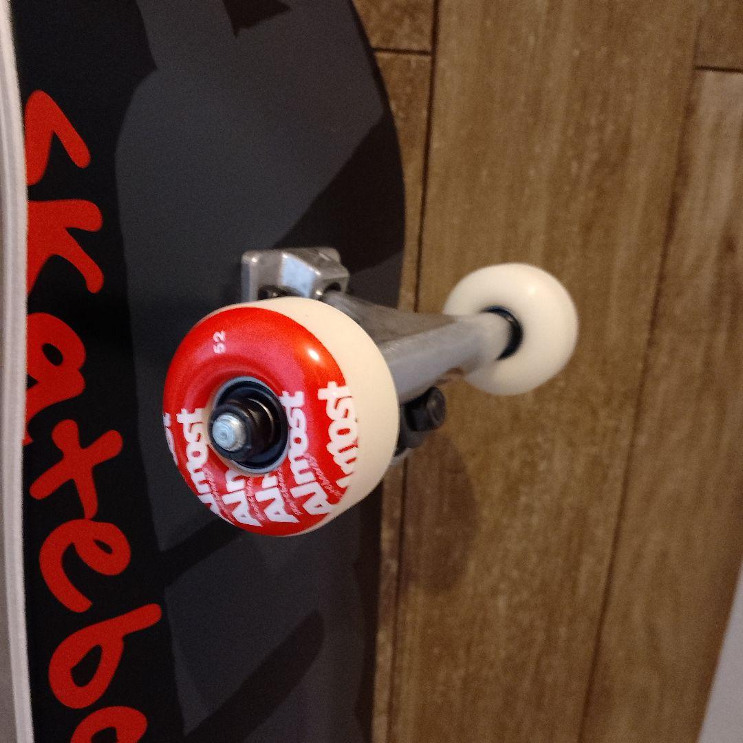 Almost　スケートボード　コンプリート スケボー　デッキ　新品未使用