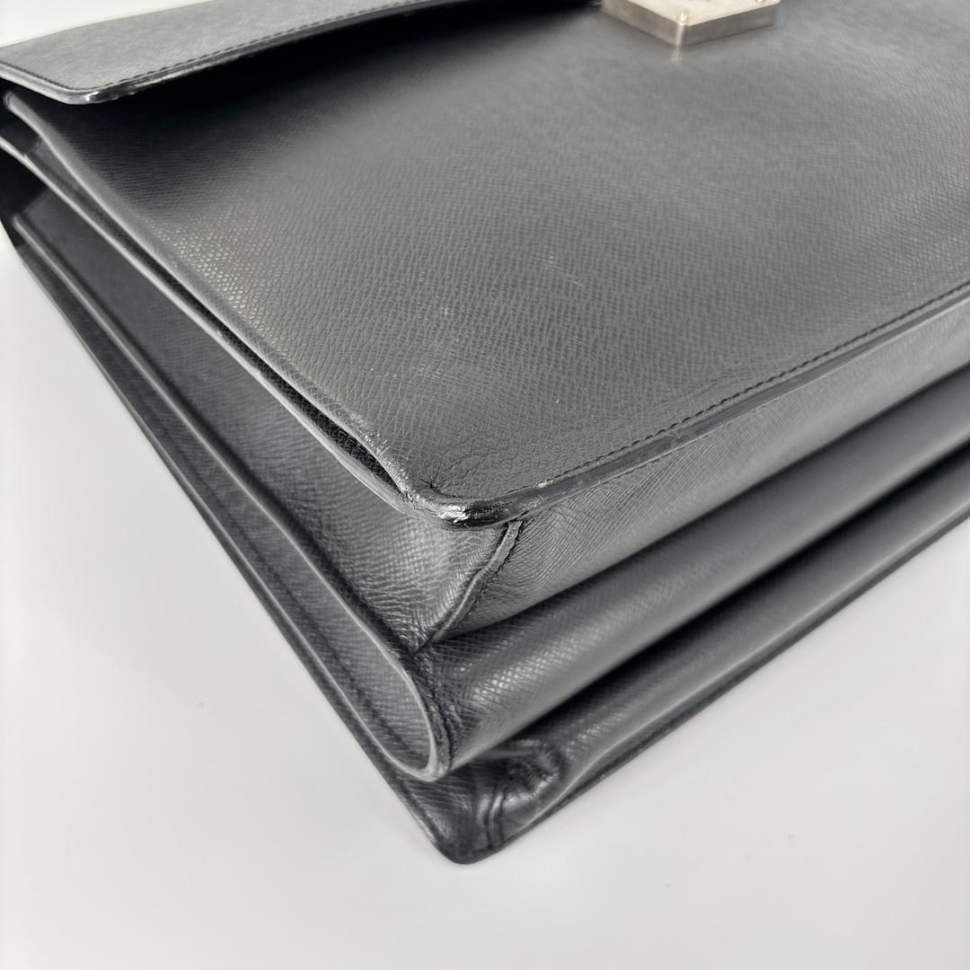 極美品 ルイヴィトン M31042 タイガ ロブスト2 ビジネスバッグ