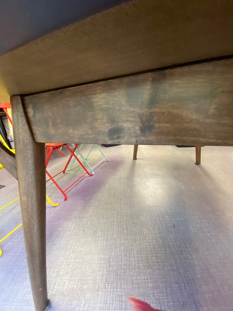 プロクシュ　ニトリ　ウォールナット 長方形 ダイニングテーブル