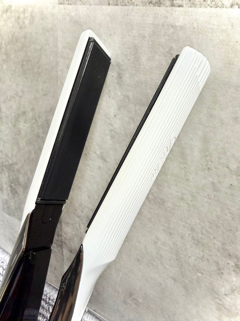 Refa MTG リファ ストレートアイロン 2022年製