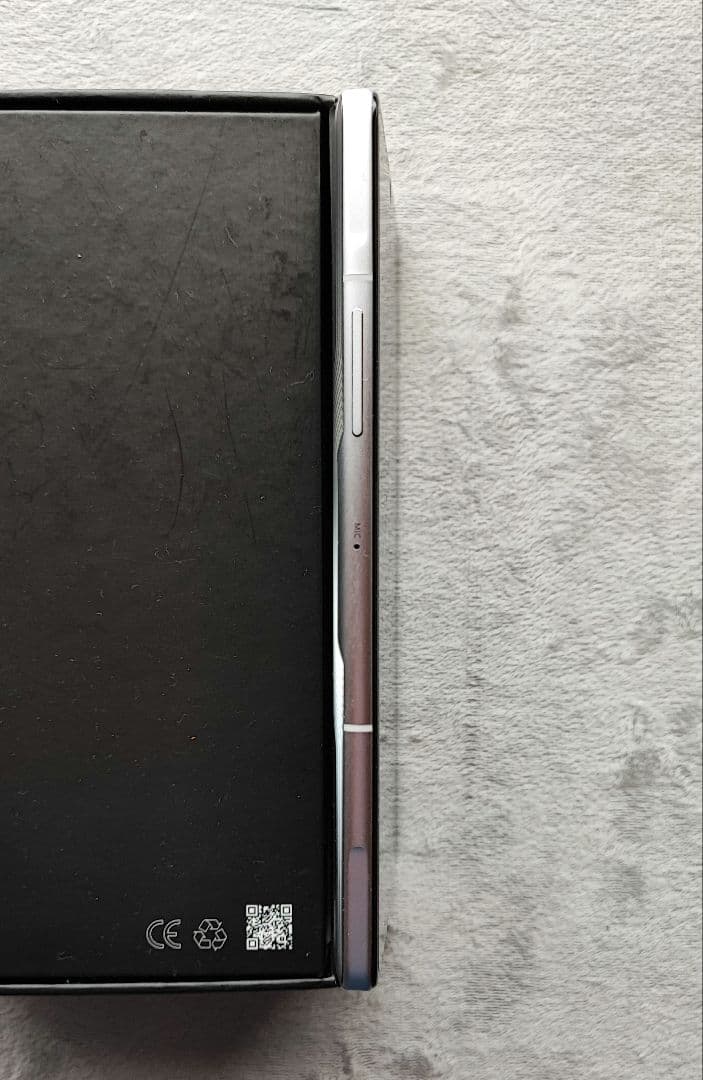 スマートフォン本体 Xiaomi Redmi K40 Gaming 256GB