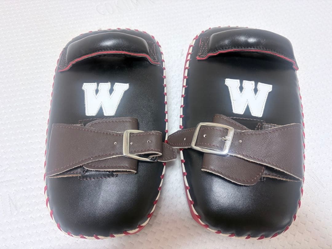 クリスマスセール！ムエタイ　スーパーウィンWキックミット、ベリーガード、レガース