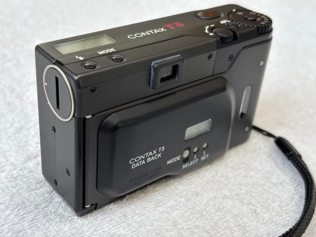 《完動品》整備済み CONTAX T3データバック（前期型）＆アクセサリーセット