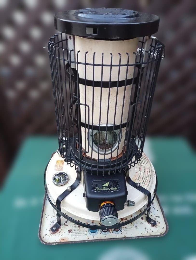 アラジンストーブ 純正品芯交換済 メンテナンス済です。耐熱塗装、取説付。