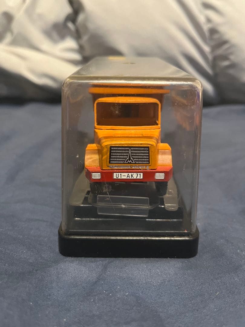 nzg マギルス ベンツ ダンプトラック