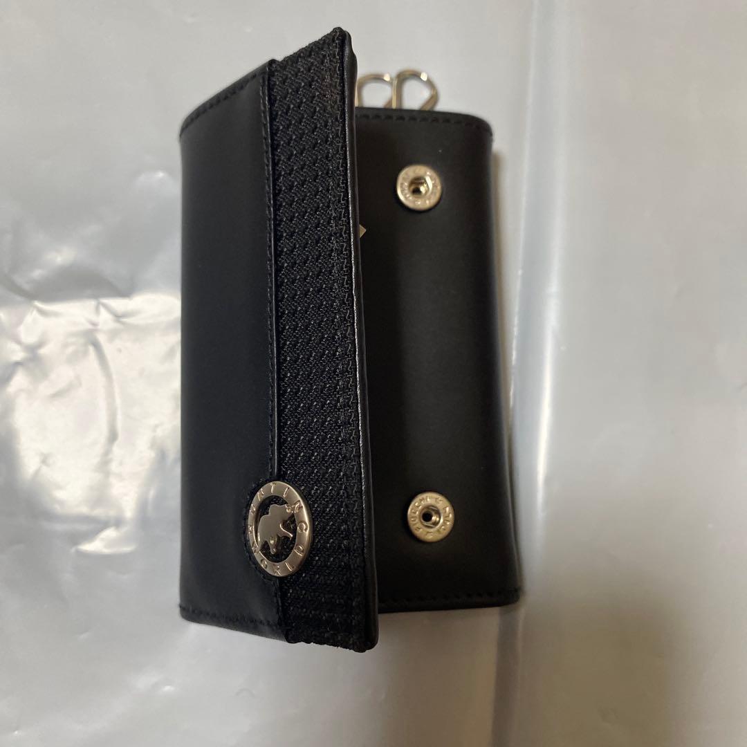 ハンティングワールド 6連キーケース