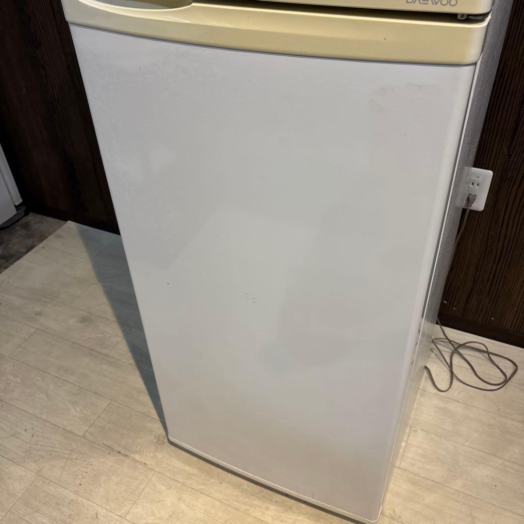ホワイト 冷蔵庫 上下二段式