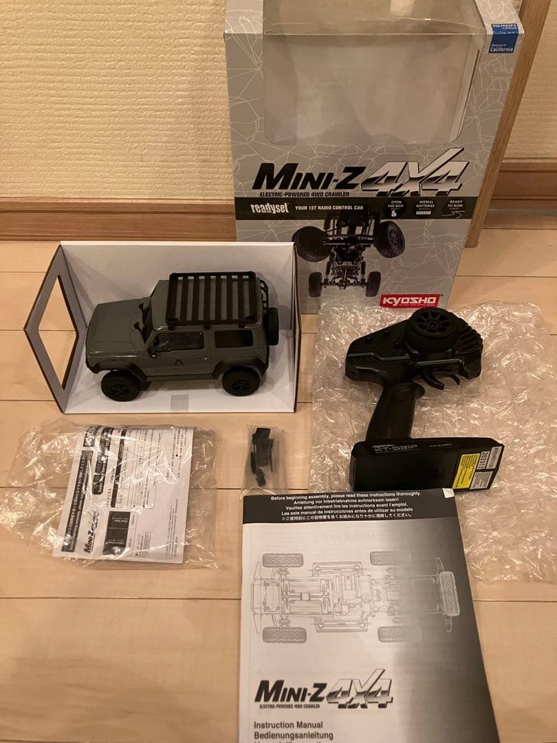 【ほぼ未使用品❗️】京商　MINI-Z 4×4 ジムニー　APIOコラボバージョン