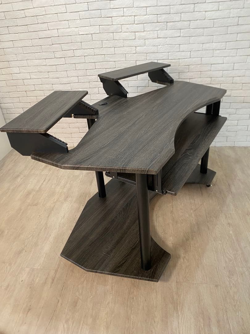 【東京都内23区配送無料】定価12万　ゲーミングデスク　PC パソコン　机