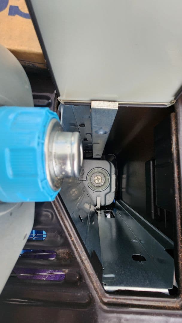 23年製 トヨトミ RS-W29N 灯油ストーブ