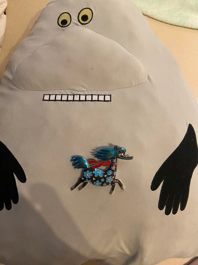 な*し様 ムーミン谷　サーカスの馬のブローチ&ペンダントトップ