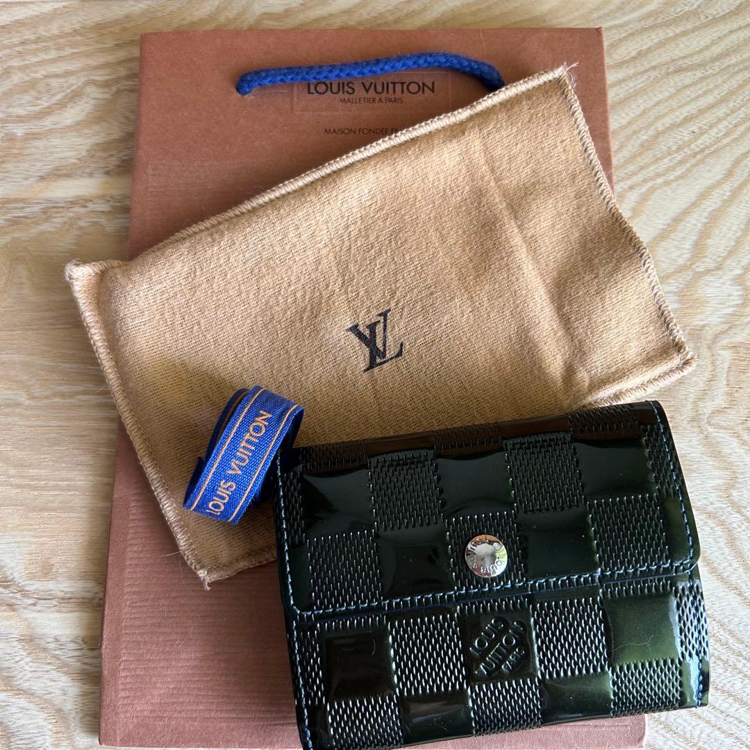 ルイヴィトン　ダミエヴェルニ　ラドロー　ケース