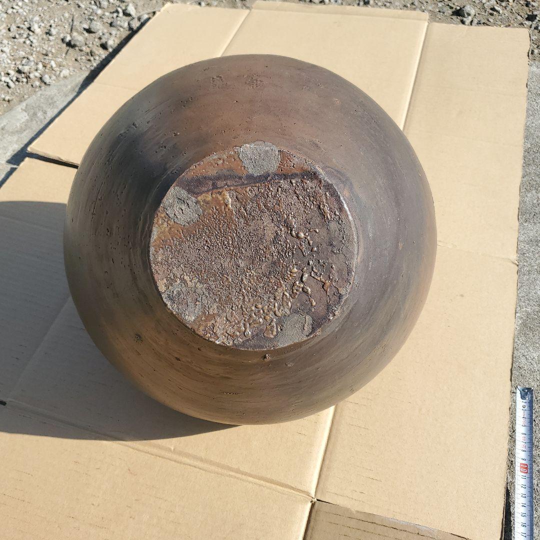 陶器製の茶色い壺、引き取り限定
