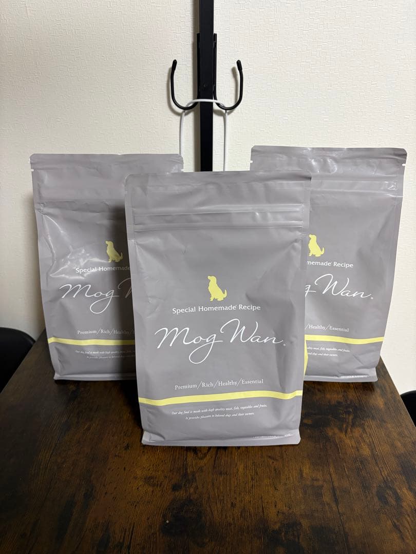 Mog Wan プレミアム ドッグフード 1.8kg３個