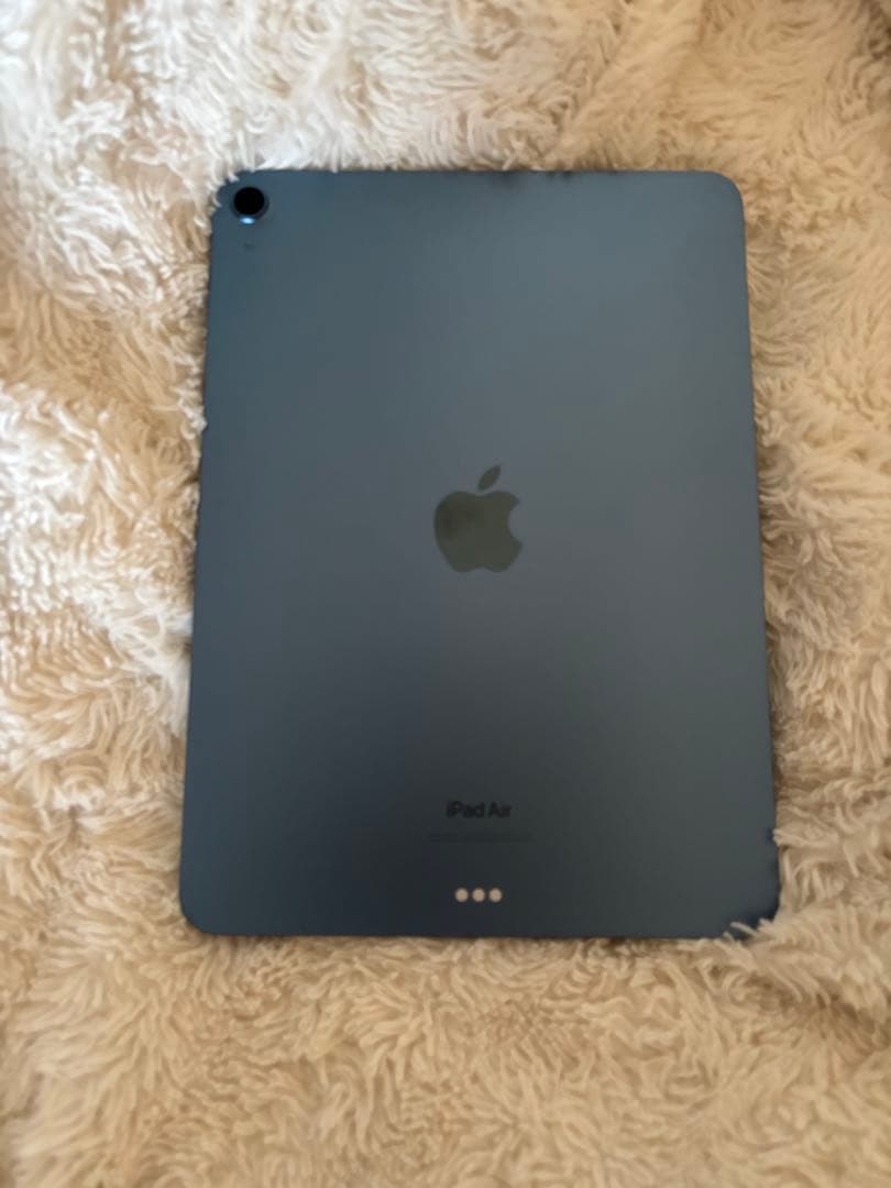 【美品】iPad air 第5世代 スカイブルー64GB