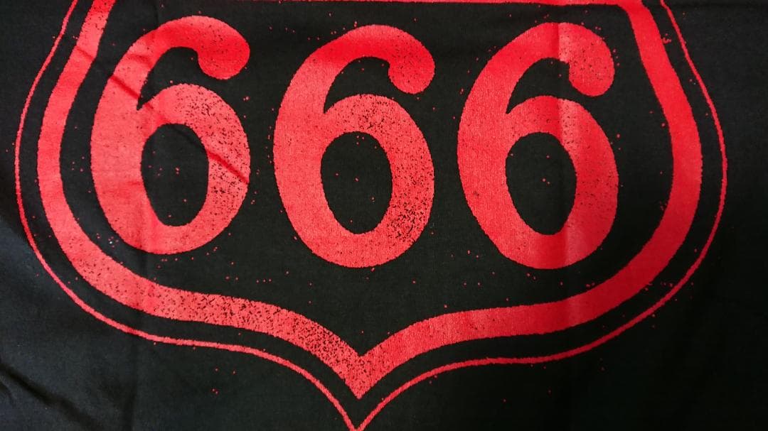 IRON MAIDEN / アイアンメイデン バンドTシャツ 未使用☆魔力の刻印