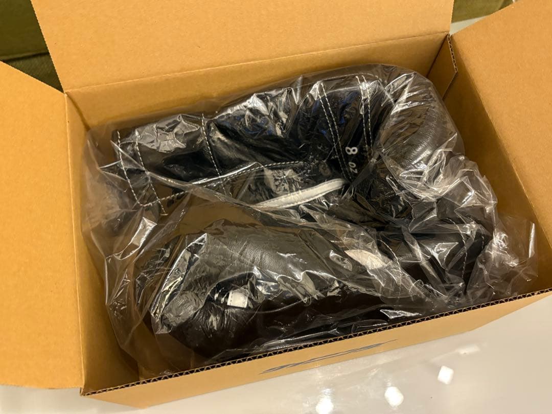 新品未使用Winning ボクシンググローブ 8oz MS-200Bブラック