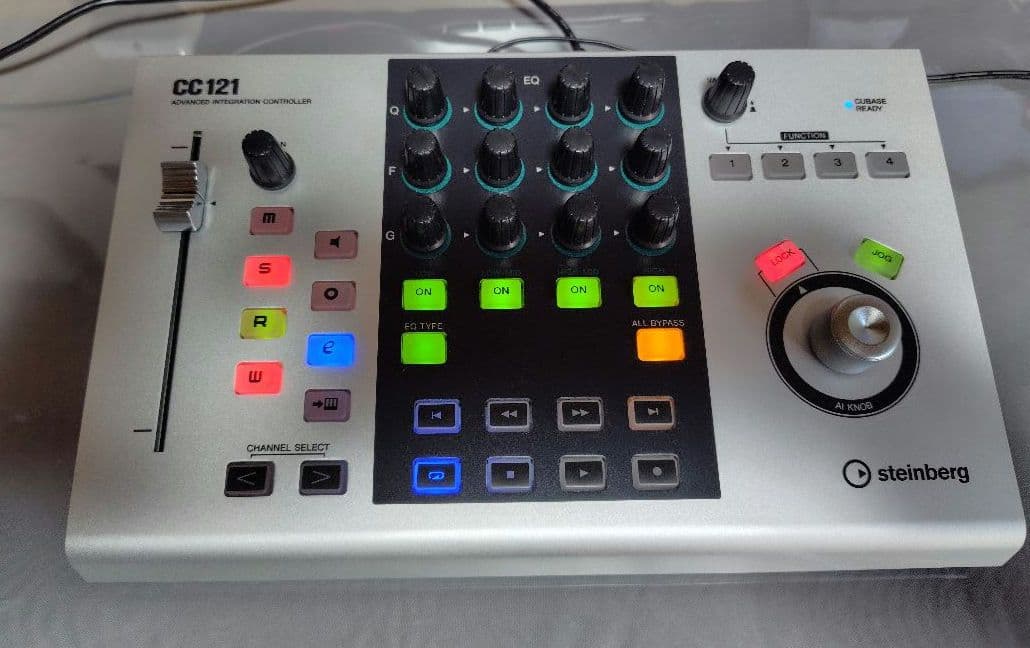 【美品】Steinberg CC121 USBコントローラー