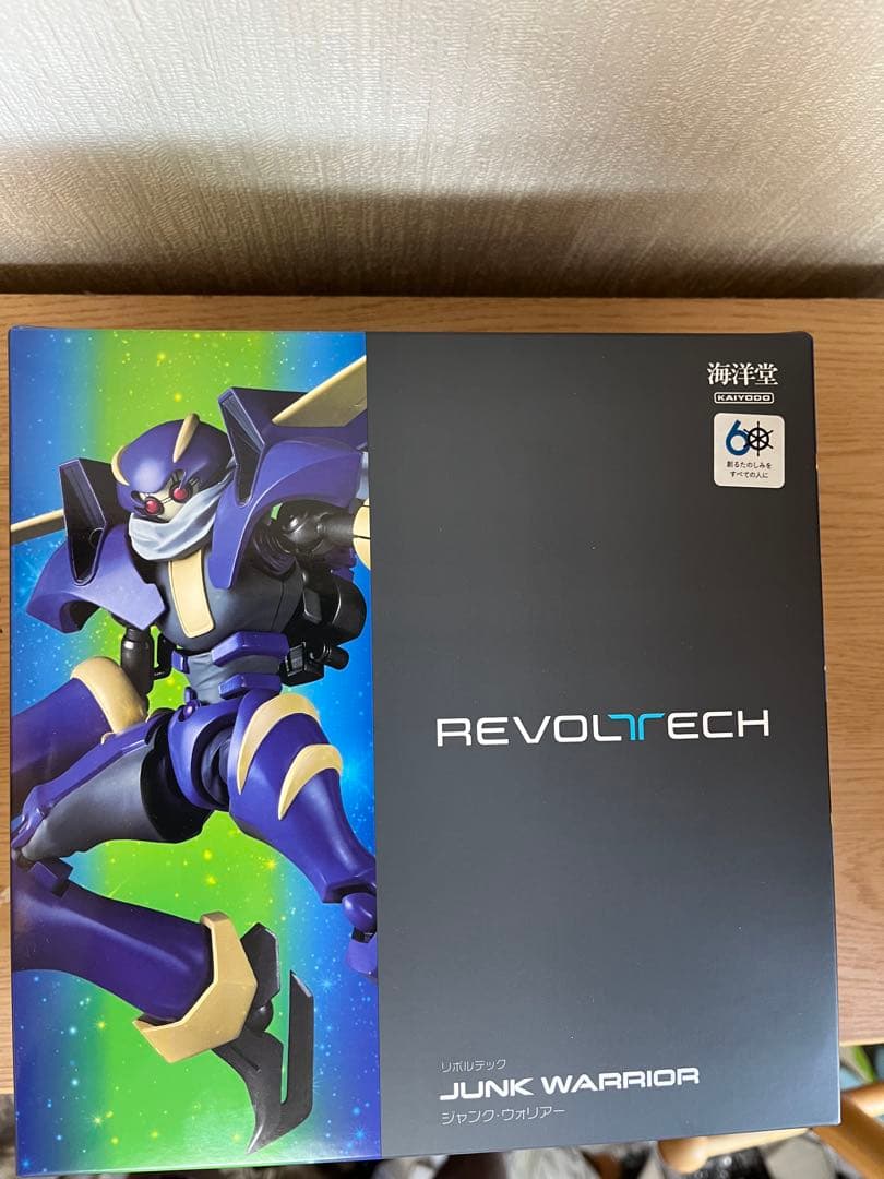 リボルテック　ジャンク・ウォリアー