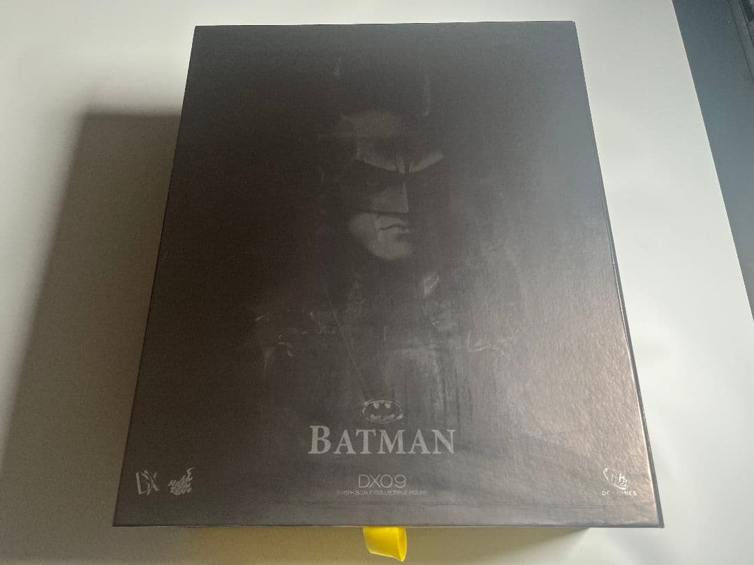 ホットトイズ1/6 バットマンDX09 カスタムケープマント付き