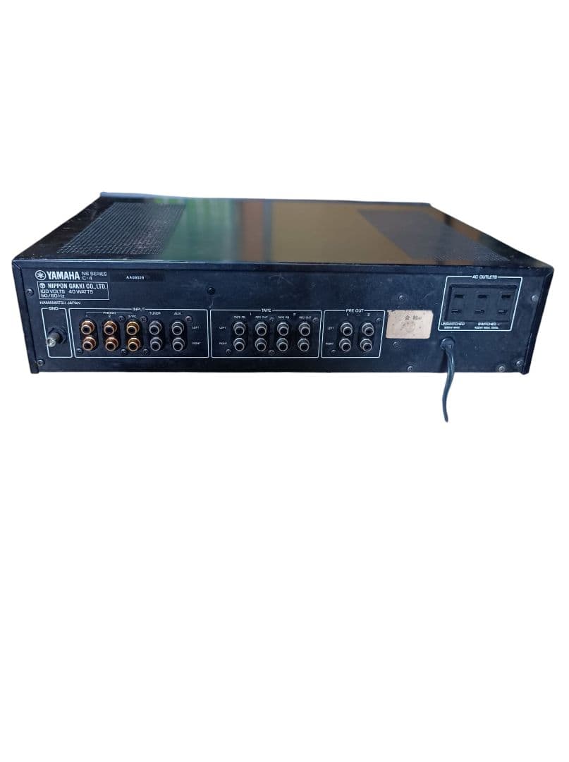 YAMAHA C-4 プリアンプ 動作確認ですがジャンク