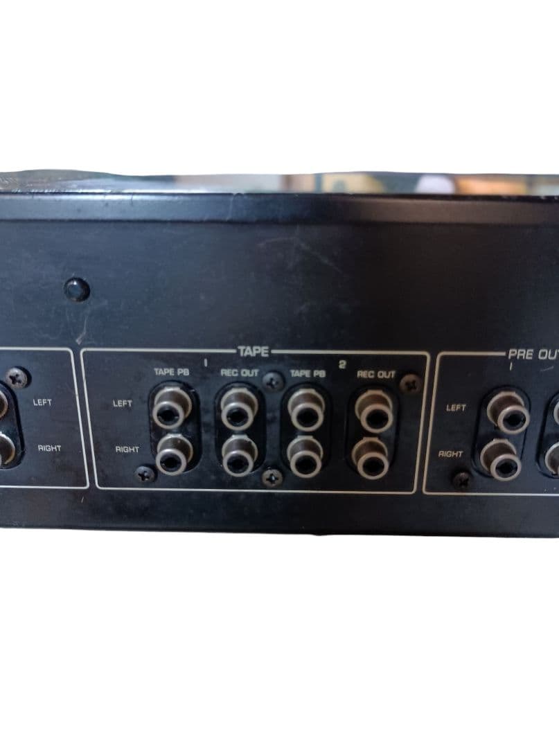 YAMAHA C-4 プリアンプ 動作確認ですがジャンク