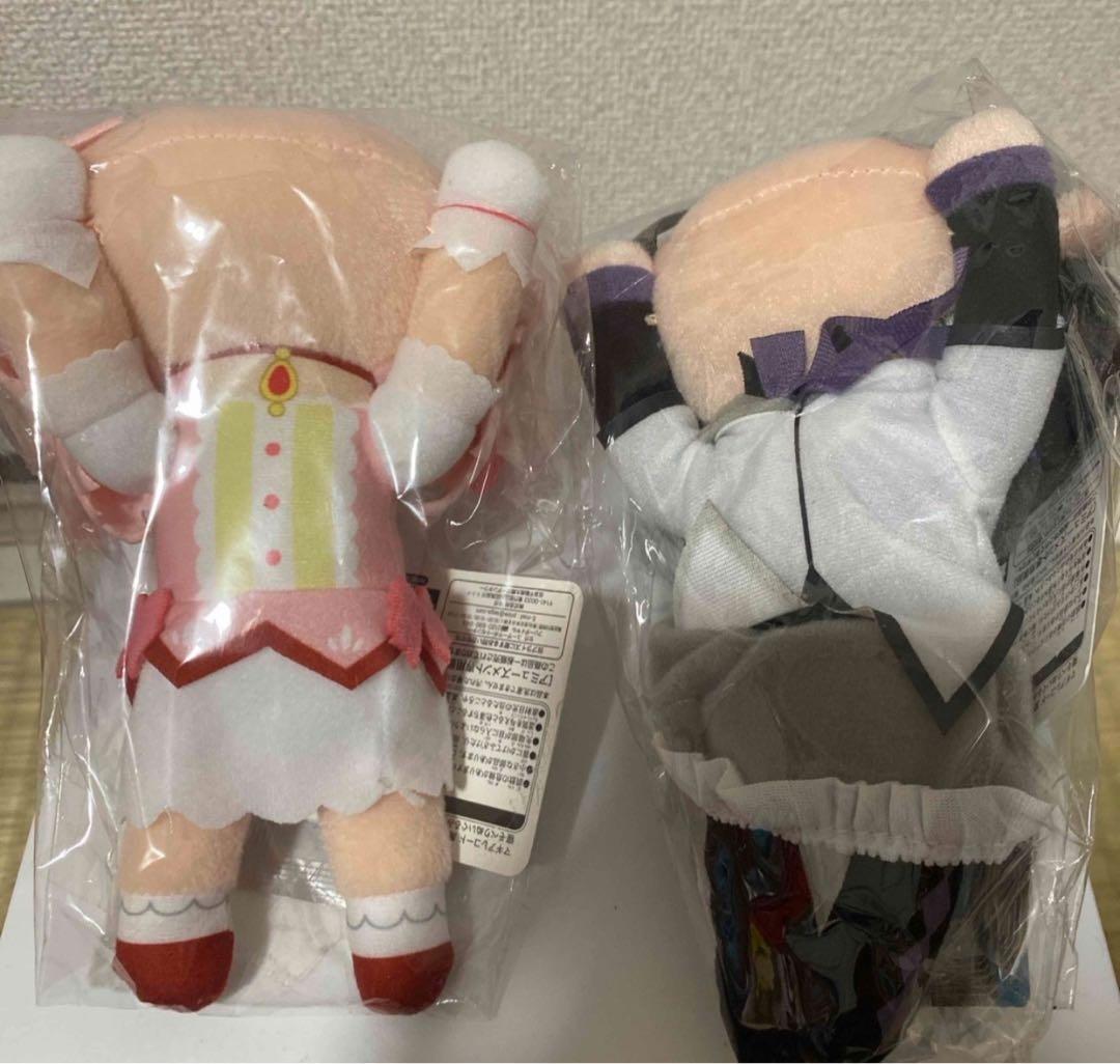 魔法少女まどか☆マギカ　マギアレコード　寝そべりぬいぐるみ　セット