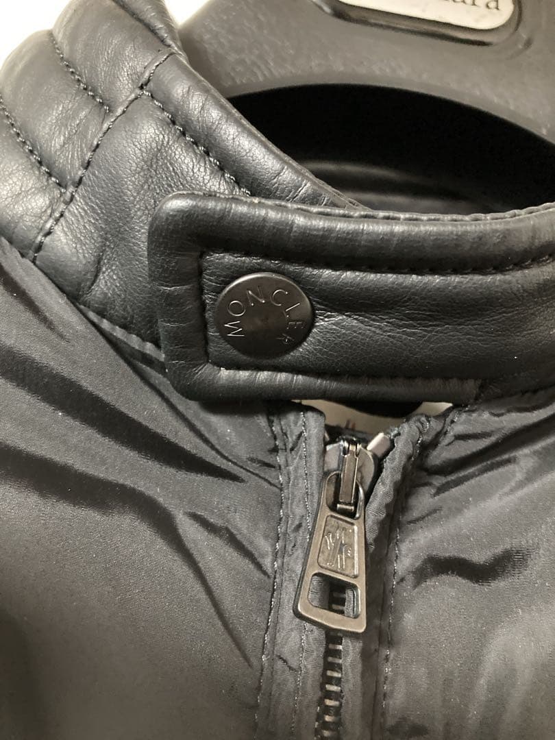 MONCLER レザー&ナイロン シングルライダース SALOMON