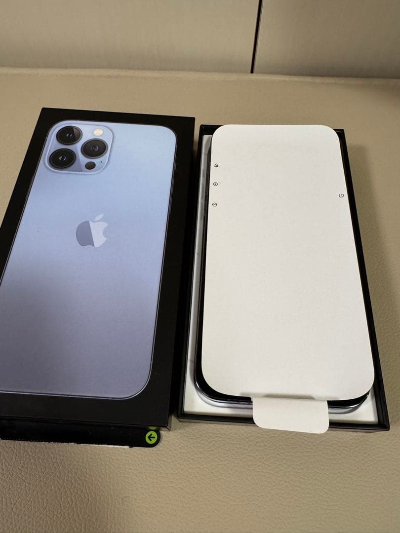 Apple iPhone 13 Pro Max シエラブルー 256GB【美品】