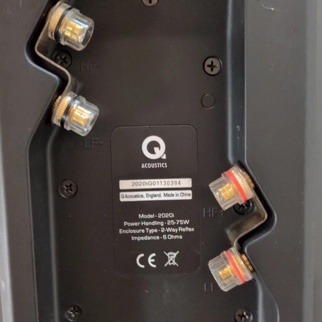 Q Acoustics 2020i スピーカー