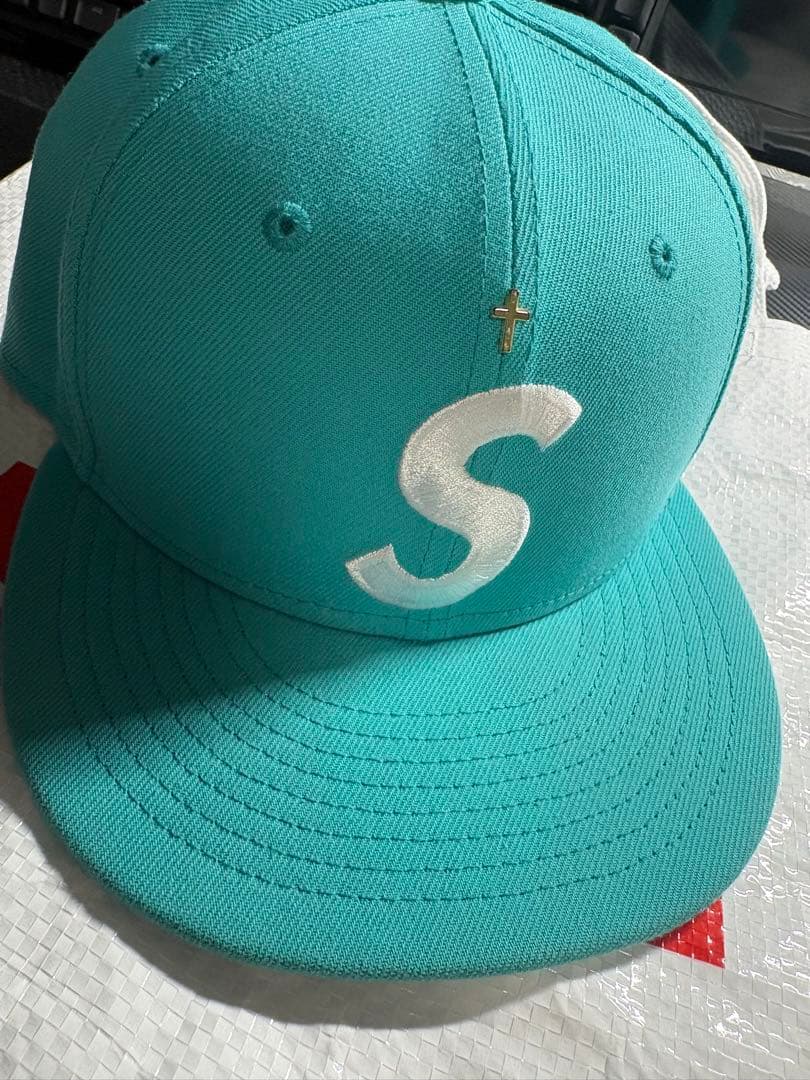 Supreme Sロゴキャップ ターコイズ