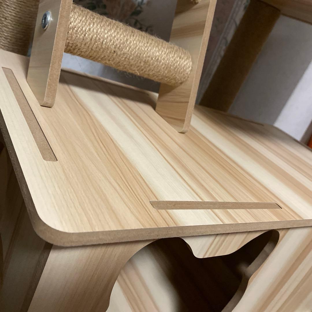 木製キャットタワー